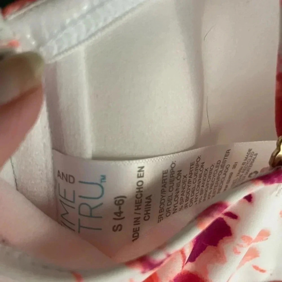 Women’s Size Small Tie Dye Time & Tru NWT Tankini Swim‎ Top Wear S - Picture 3 of 3